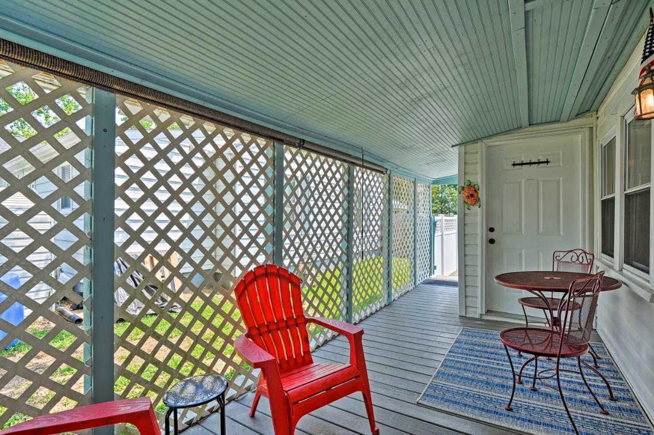 The Blue Crab Cottage - 3 Blocks From The Beach! Colonial Beach Εξωτερικό φωτογραφία