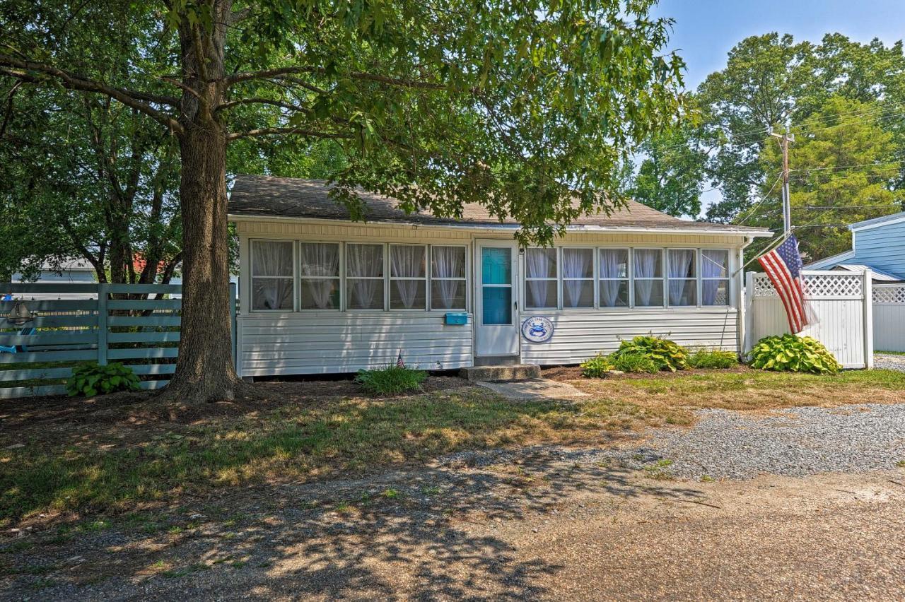 The Blue Crab Cottage - 3 Blocks From The Beach! Colonial Beach Εξωτερικό φωτογραφία